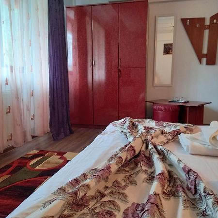 Hotel Elite Baile Herculane Ngoại thất bức ảnh